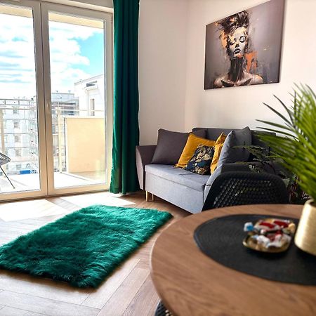 Ami Luxury Residence XII Илава Екстериор снимка