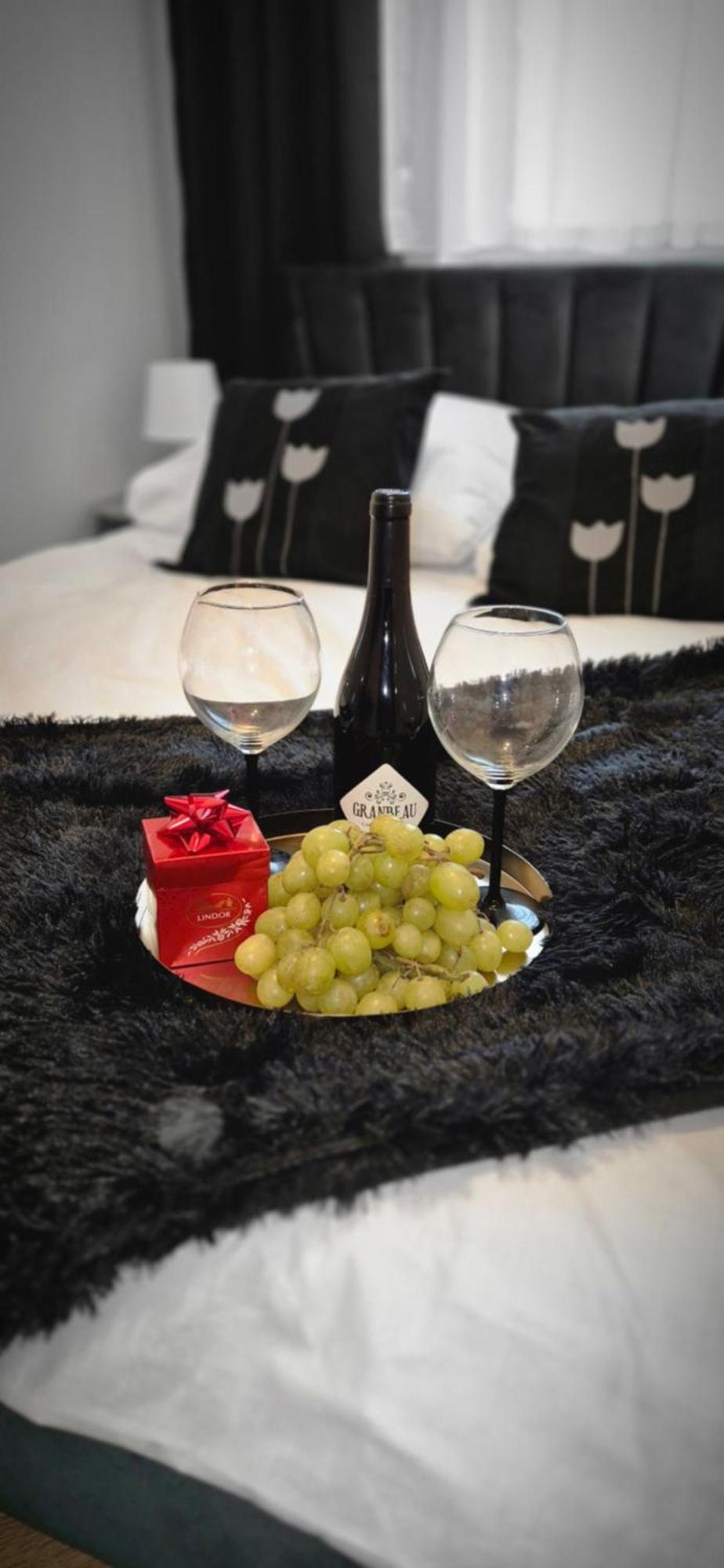 Ami Luxury Residence XII Илава Екстериор снимка