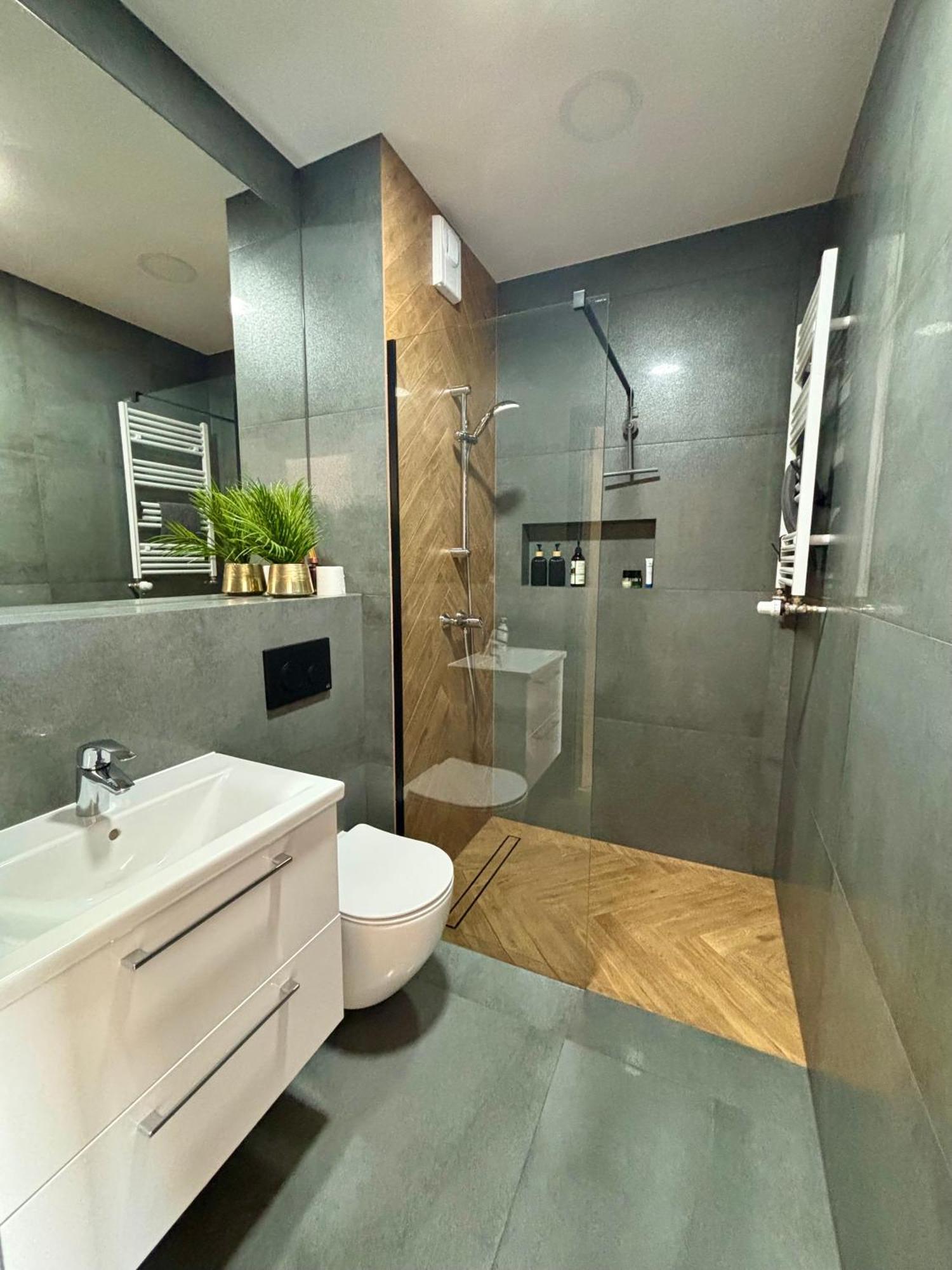 Ami Luxury Residence XII Илава Екстериор снимка