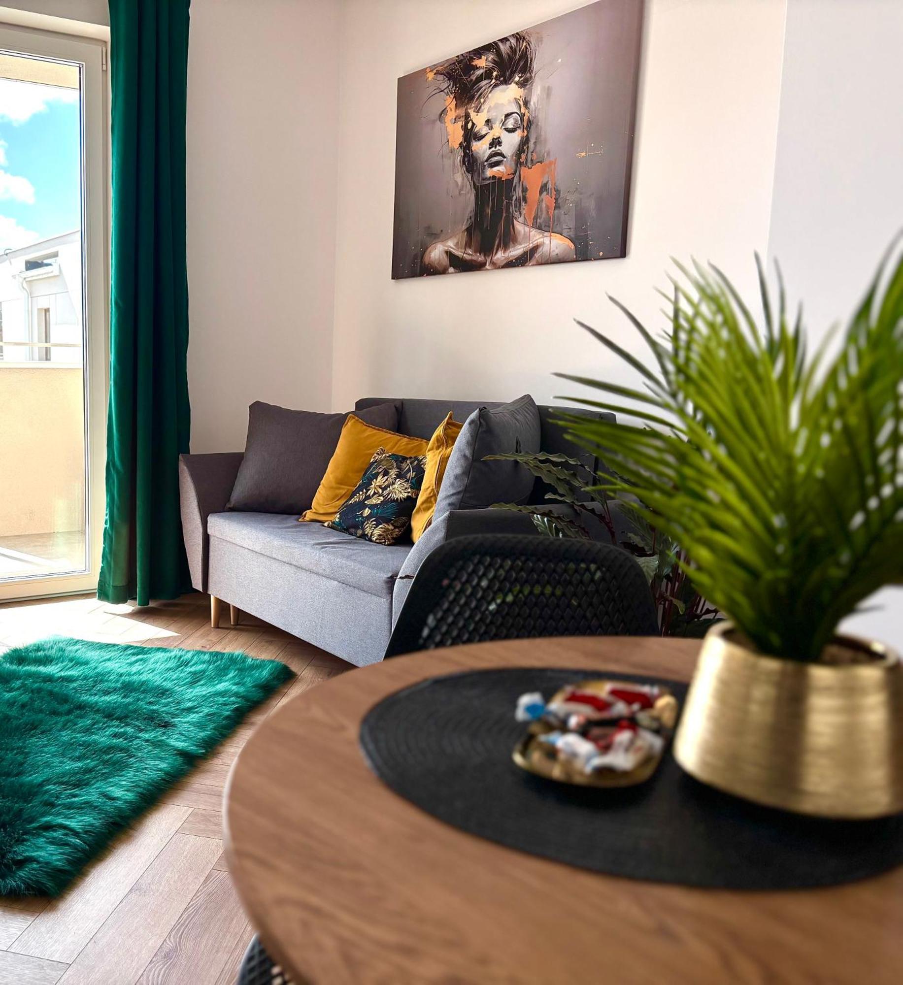 Ami Luxury Residence XII Илава Екстериор снимка